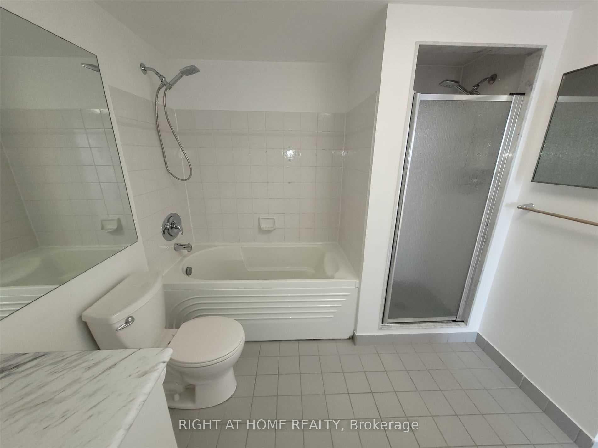 6 Humberline Drive Unit 813 photo 11