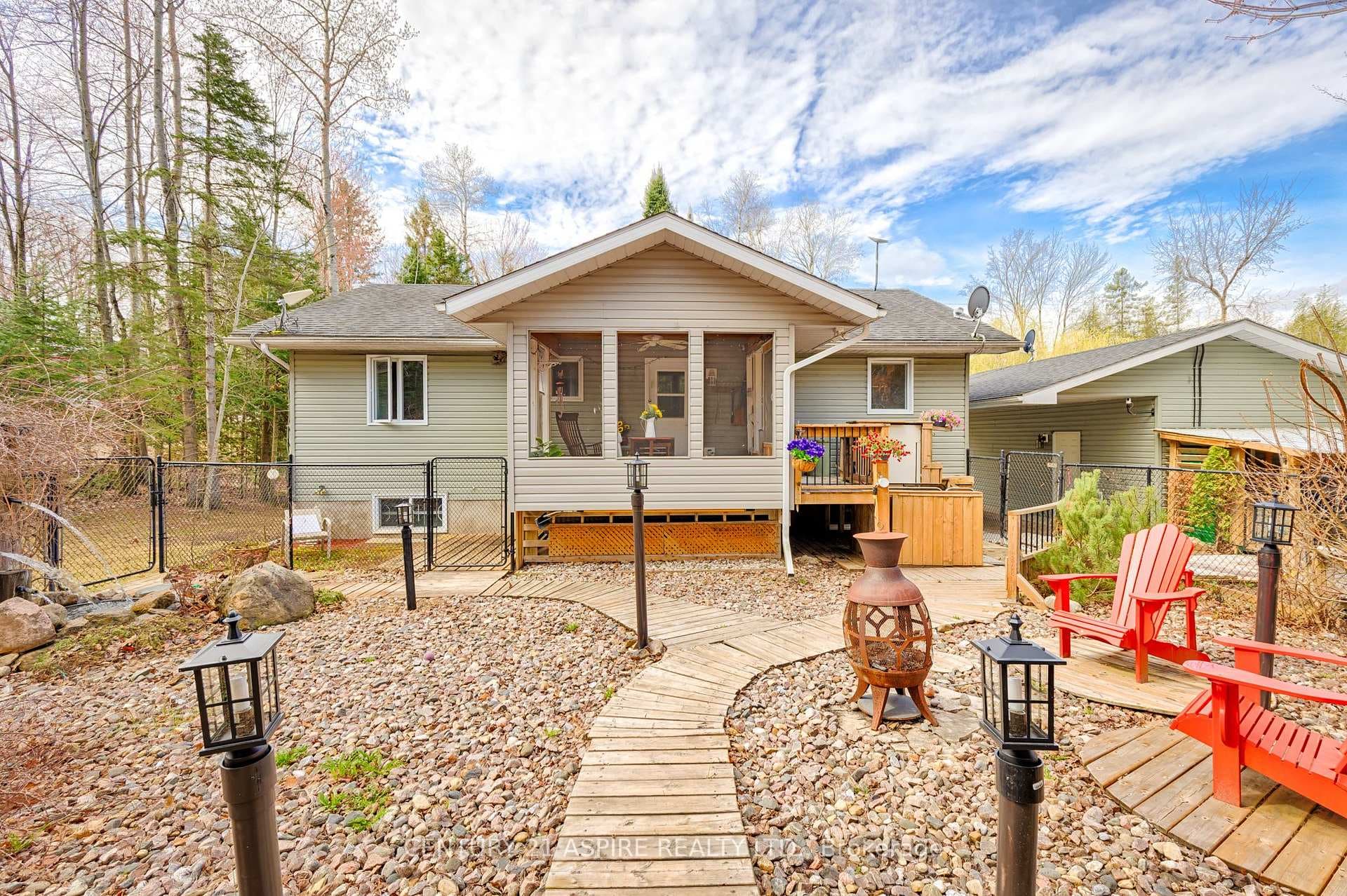 1576 Garden Of Eden Road photo 33