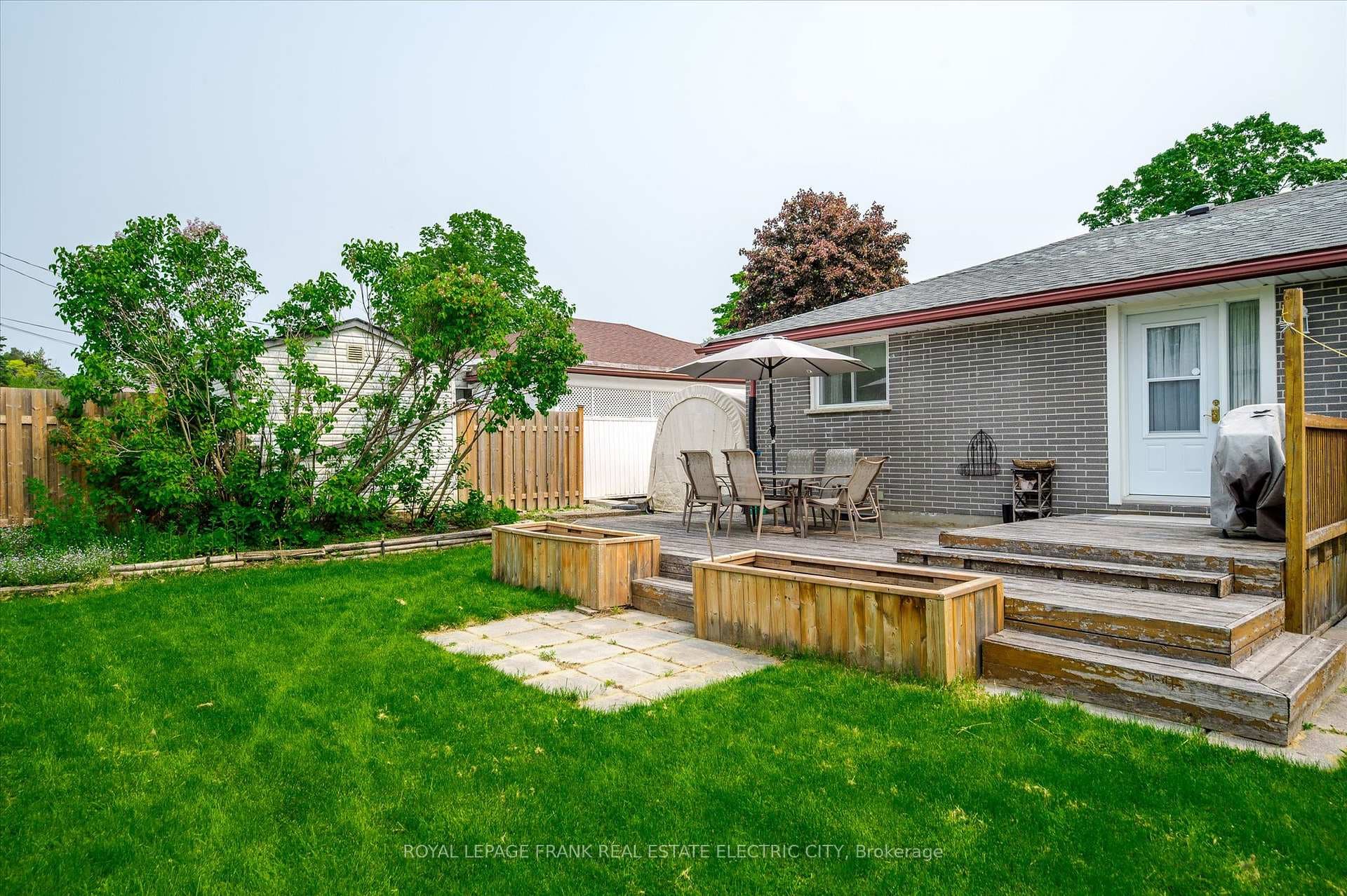 887 Westdale Avenue photo 33