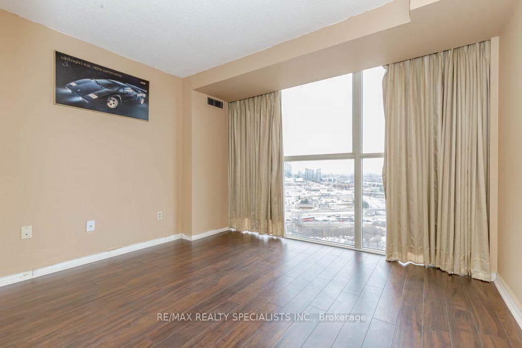 4205 SHIPP Drive Unit 2203 photo 31