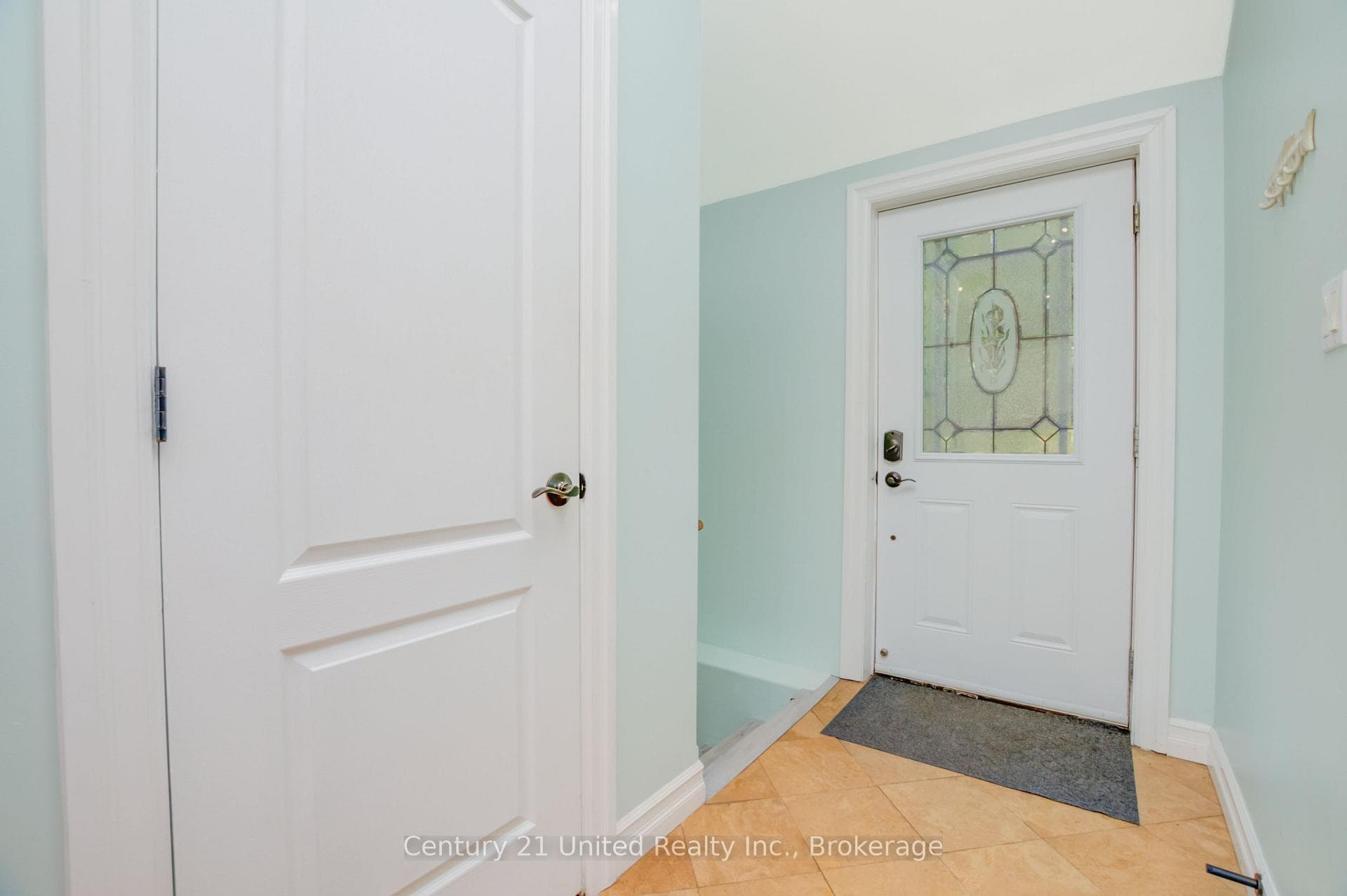 64 Sunnybrae Lane photo 5