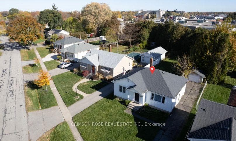 11 Bonavem Drive photo 36