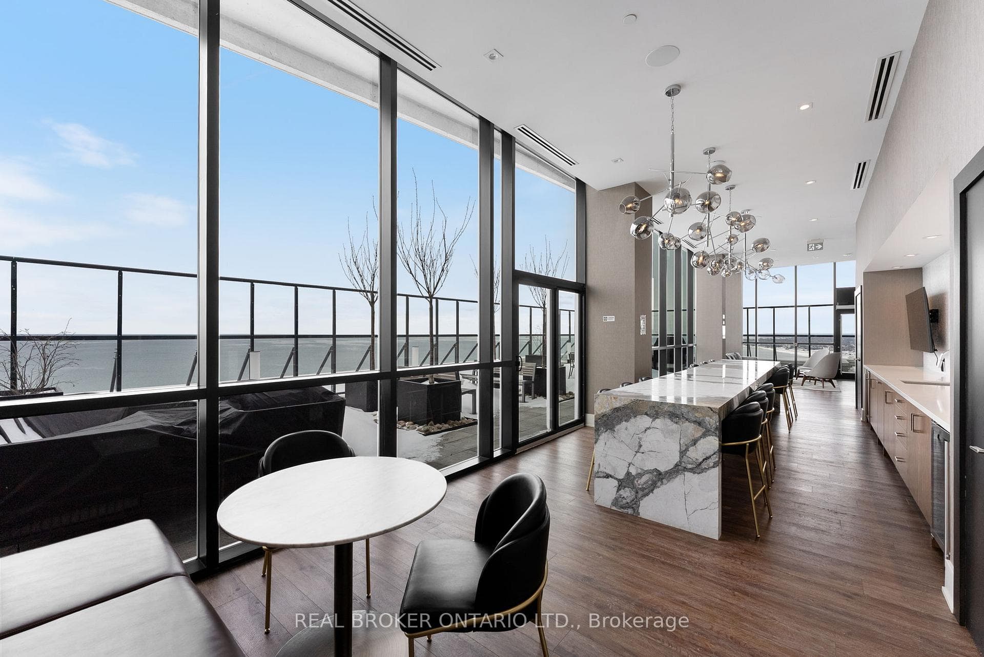 385 WINSTON Road Unit 1306 photo 38