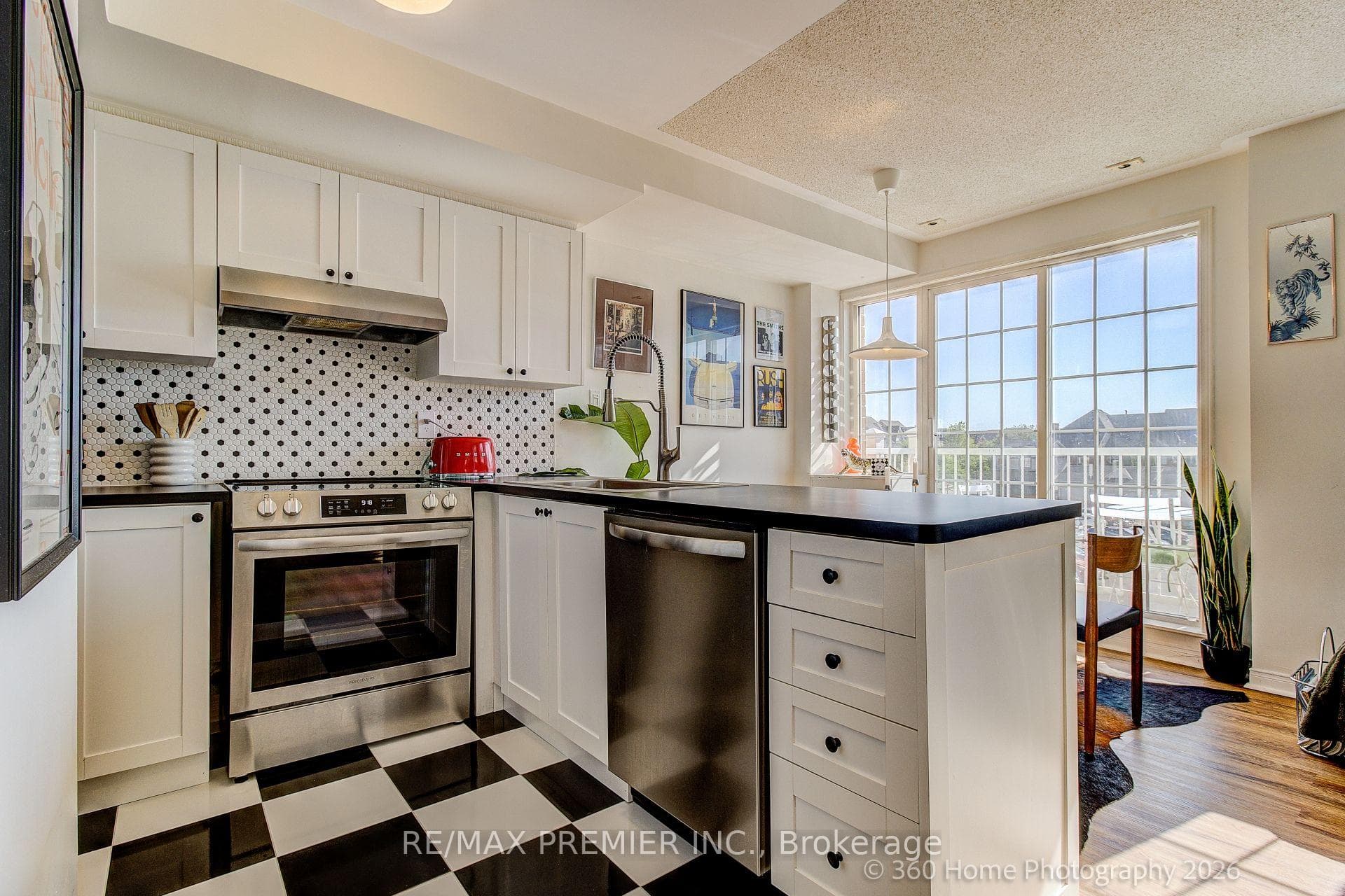 15 Cornell Meadows Avenue Unit A205 photo 3