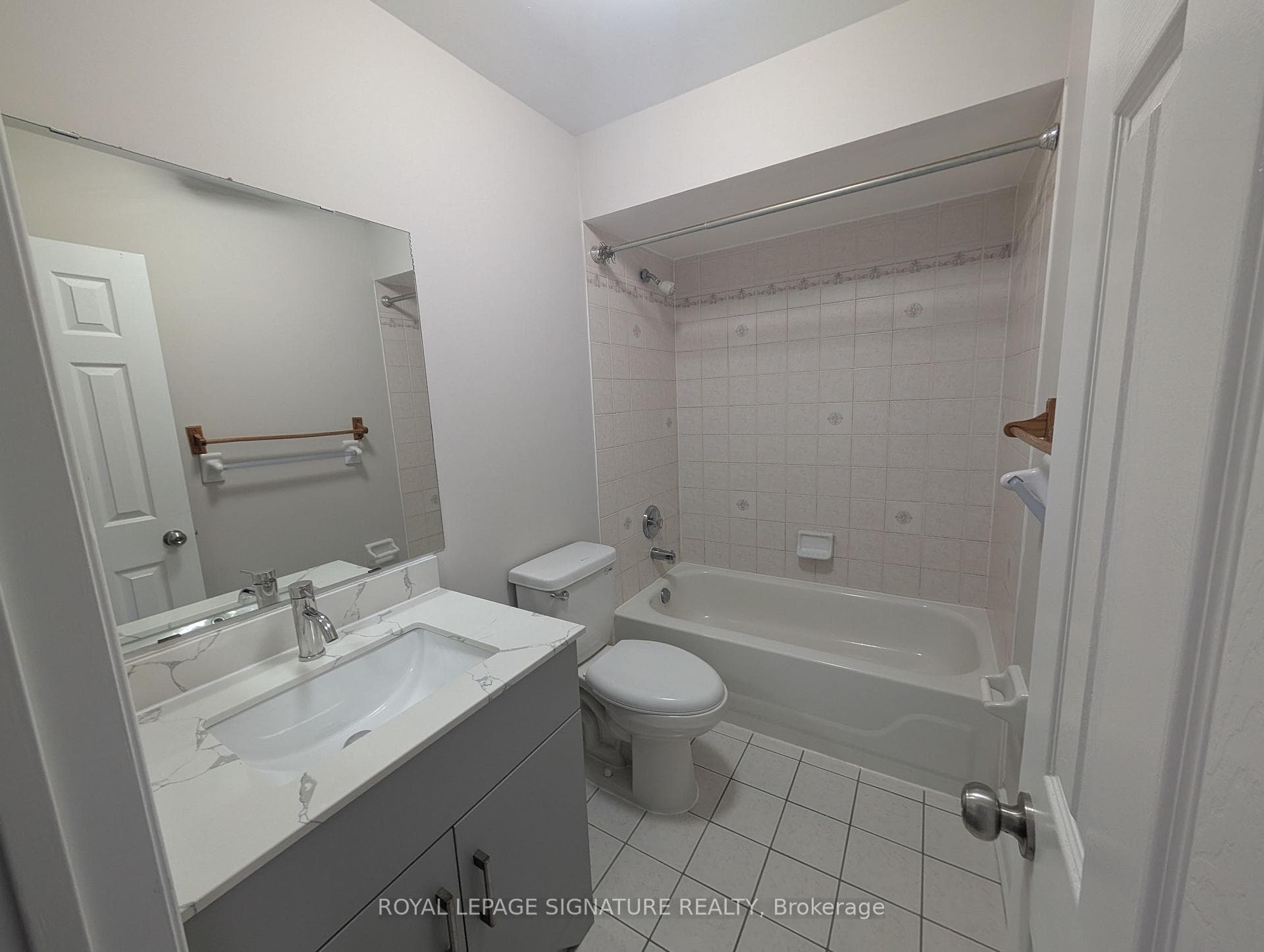 6880 Meadowvale Town Cntr Circle Unit 62 photo 10
