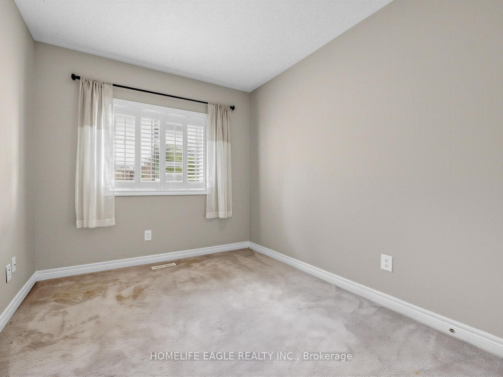 101 Downey Circle photo 25