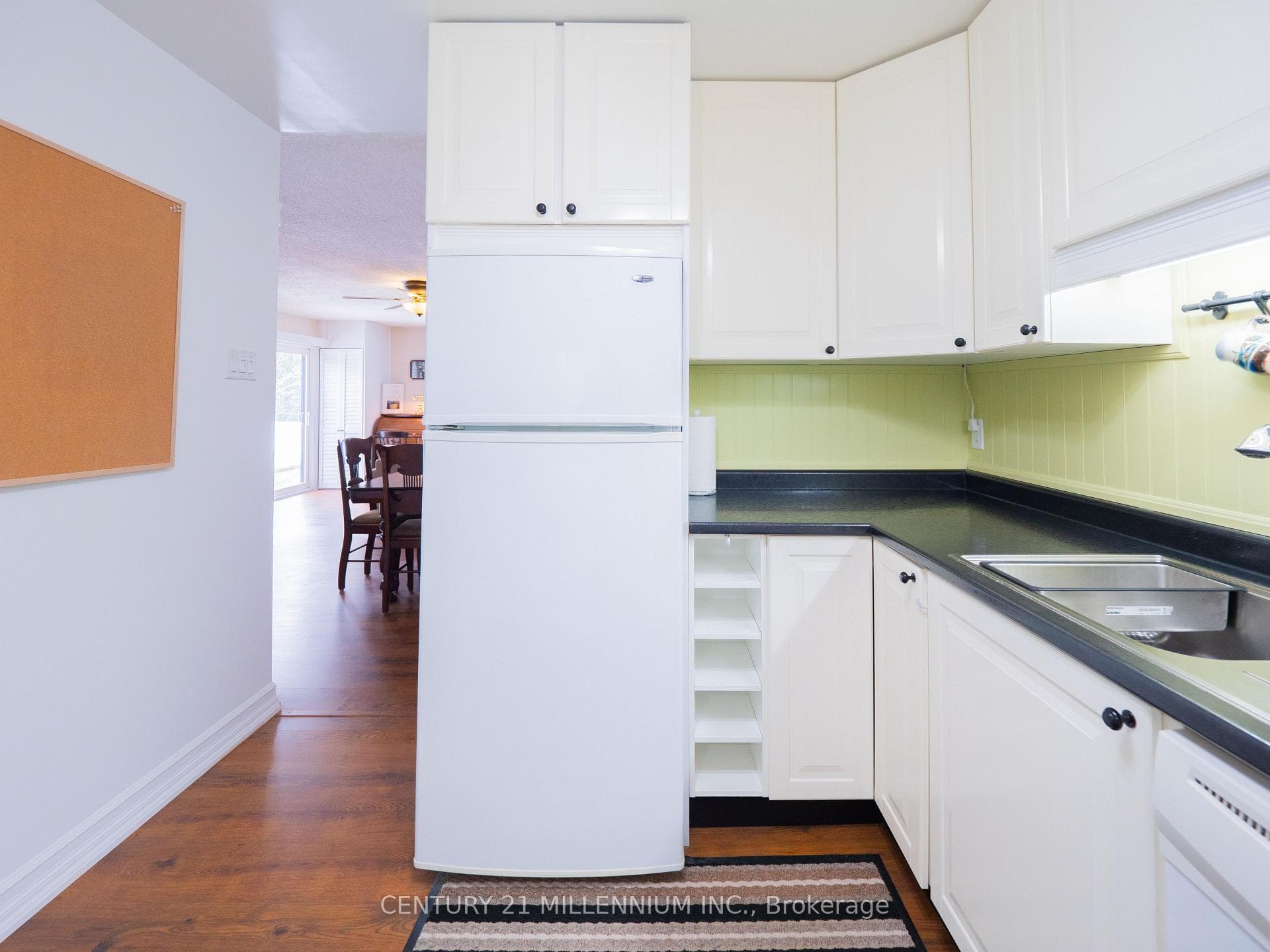 7 Trafalgar Road Unit 7 photo 17