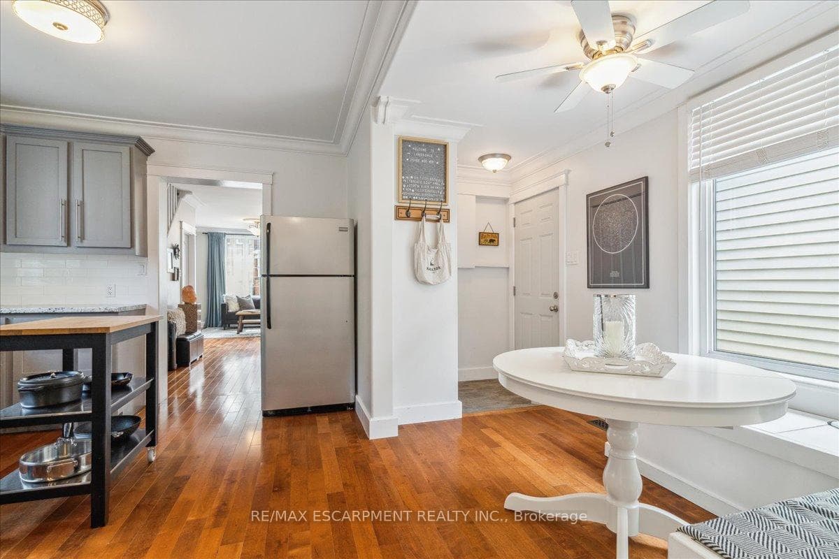 3 Nightingale Street photo 20