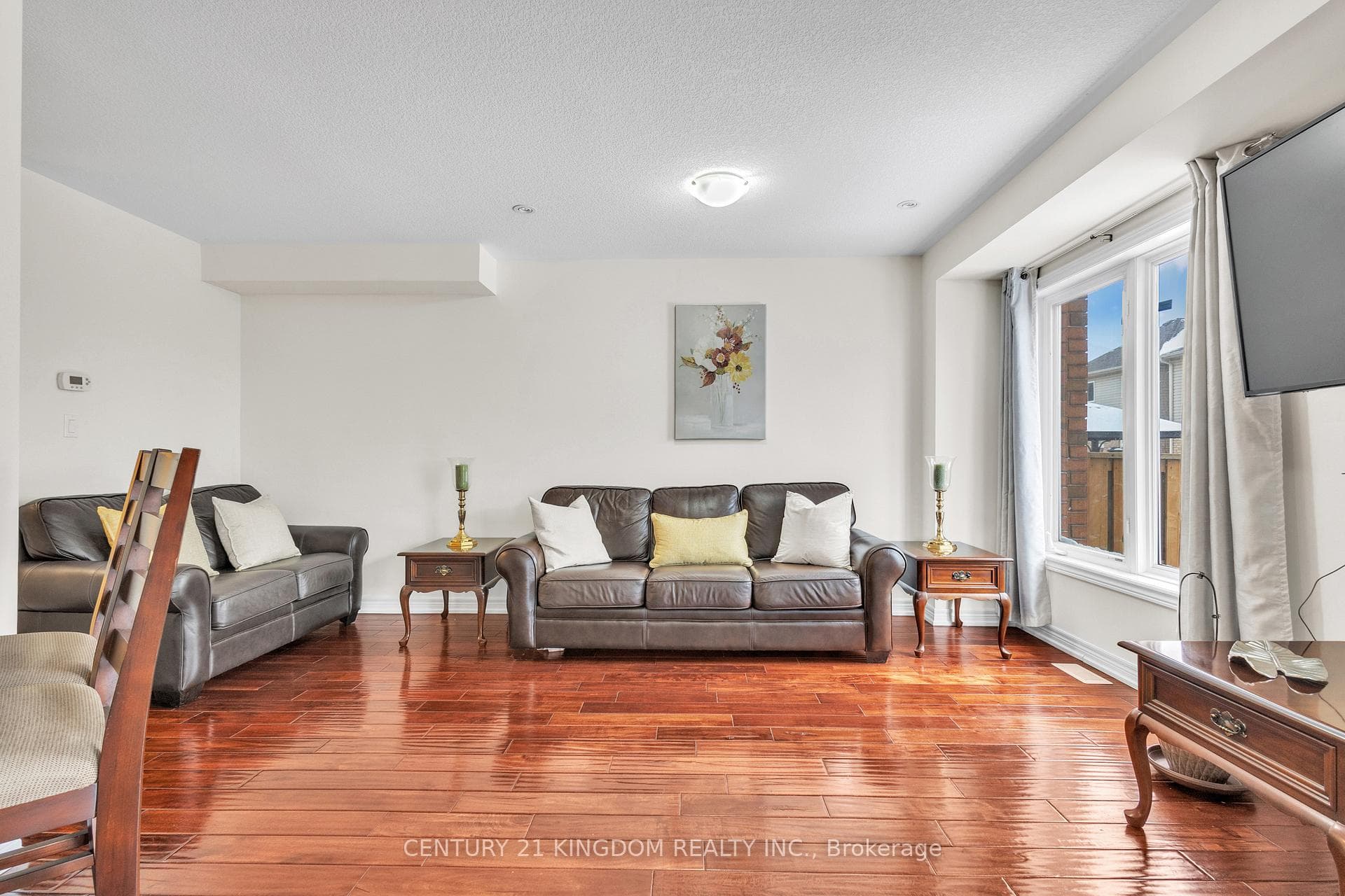 49 Charleswood Crescent photo 16