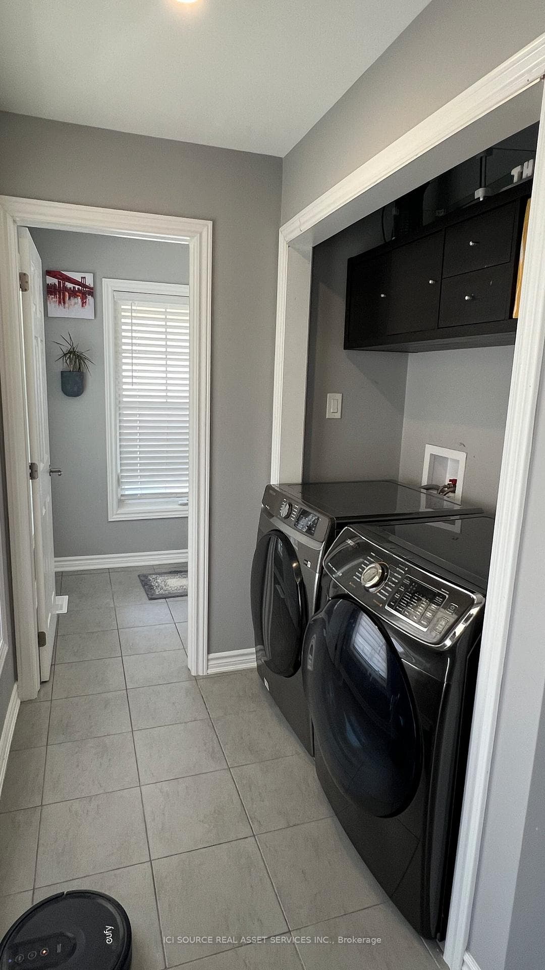 330 Sweetclover Way photo 3