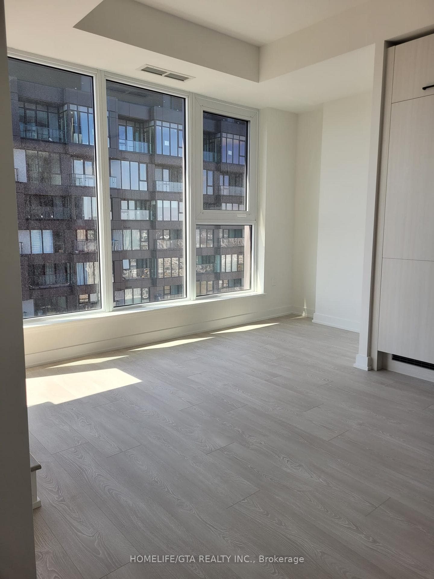 1 Quarrington Lane Unit 3104 photo 5