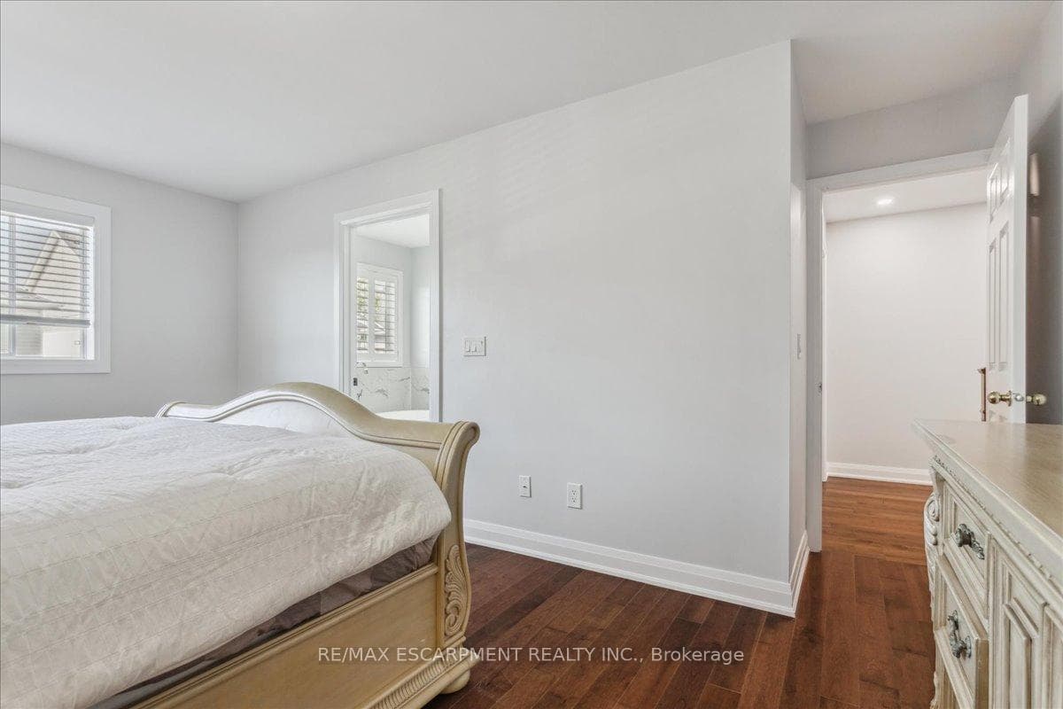 26 Babcock Crescent photo 22