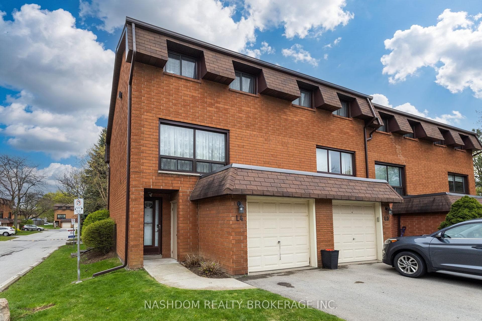 444 Stone Church Road Unit L4 photo 4