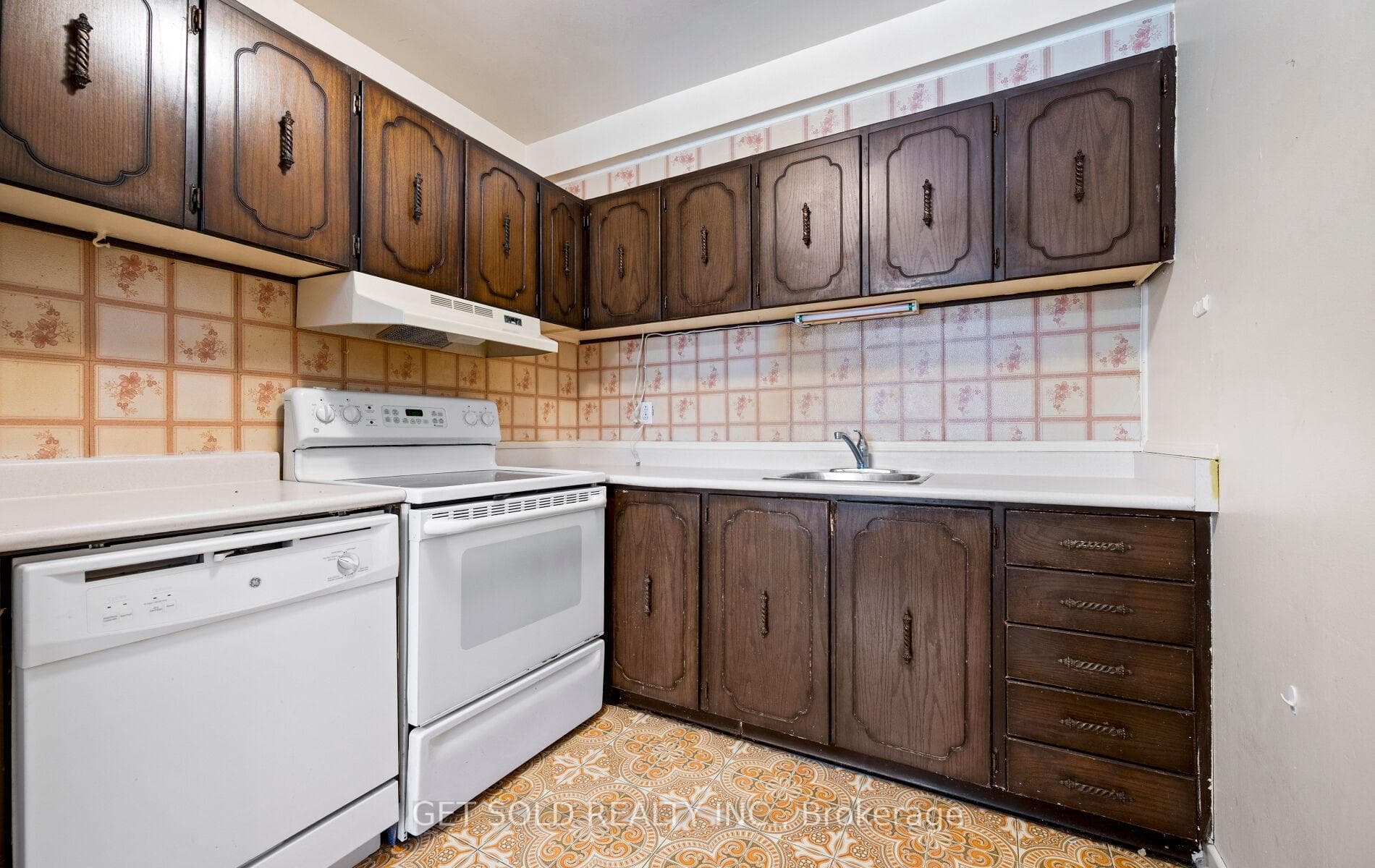20 Tandridge Crescent Unit 827 photo 19