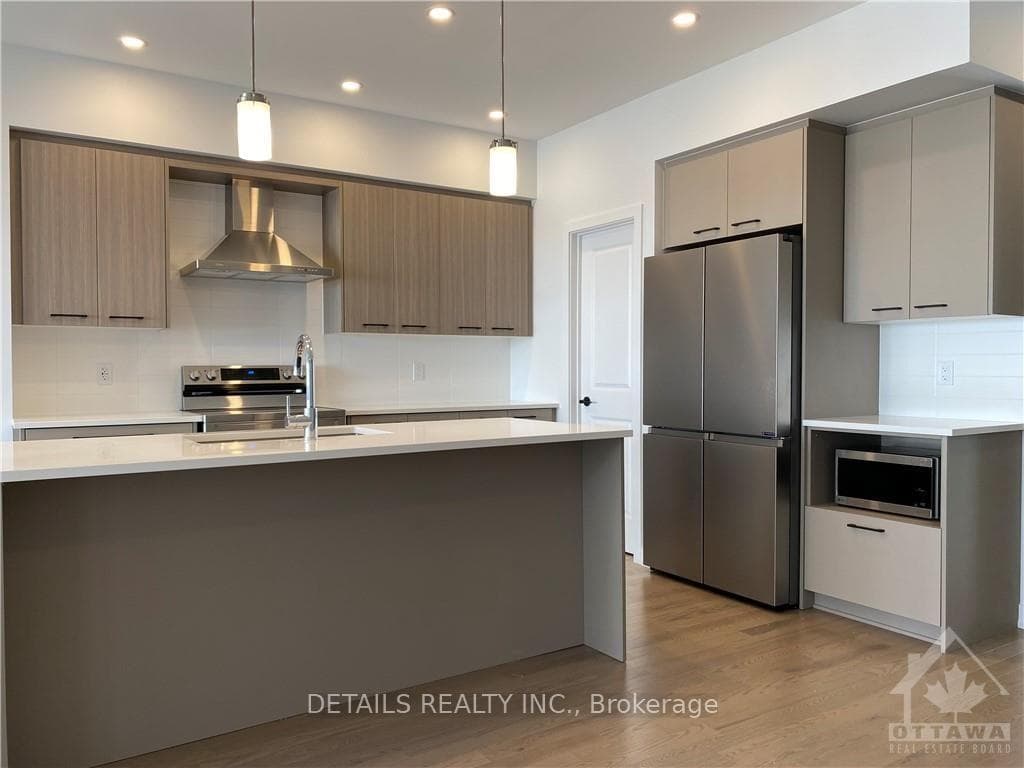 370 Walden Drive photo 8