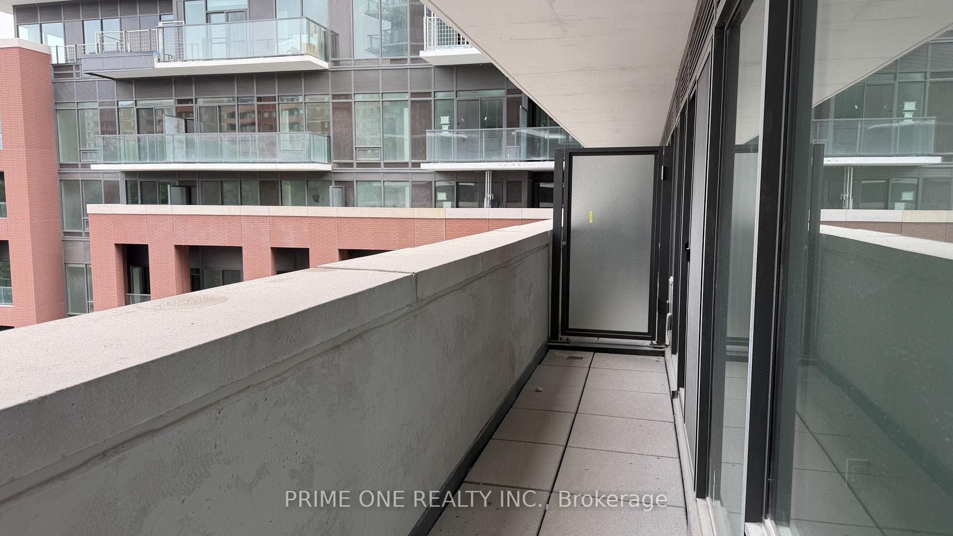 4010 Eglinton Avenue Unit 507 photo 15