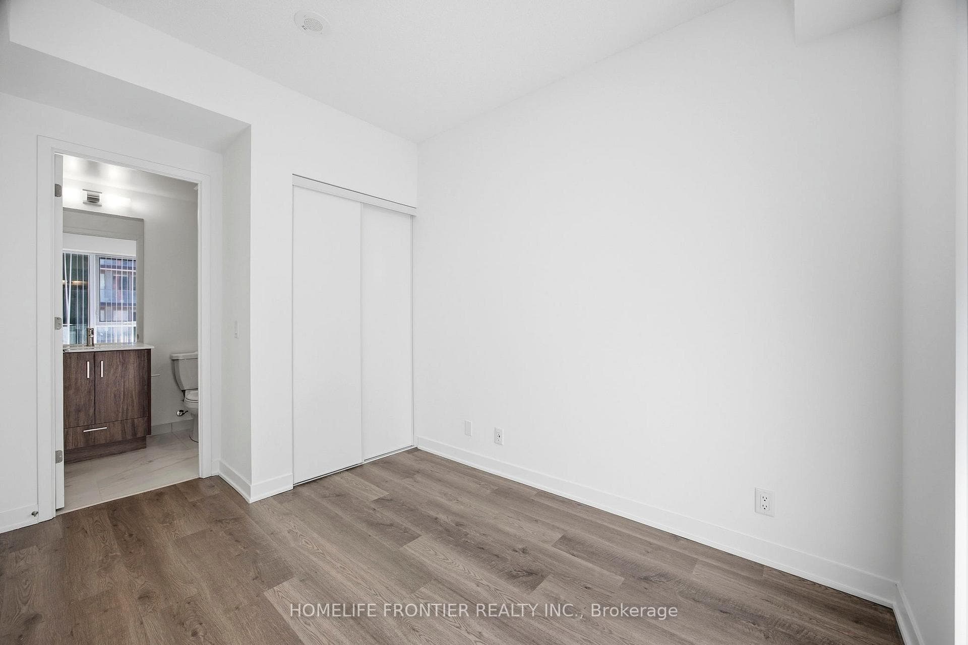 180 Front Street Unit 2609 photo 19