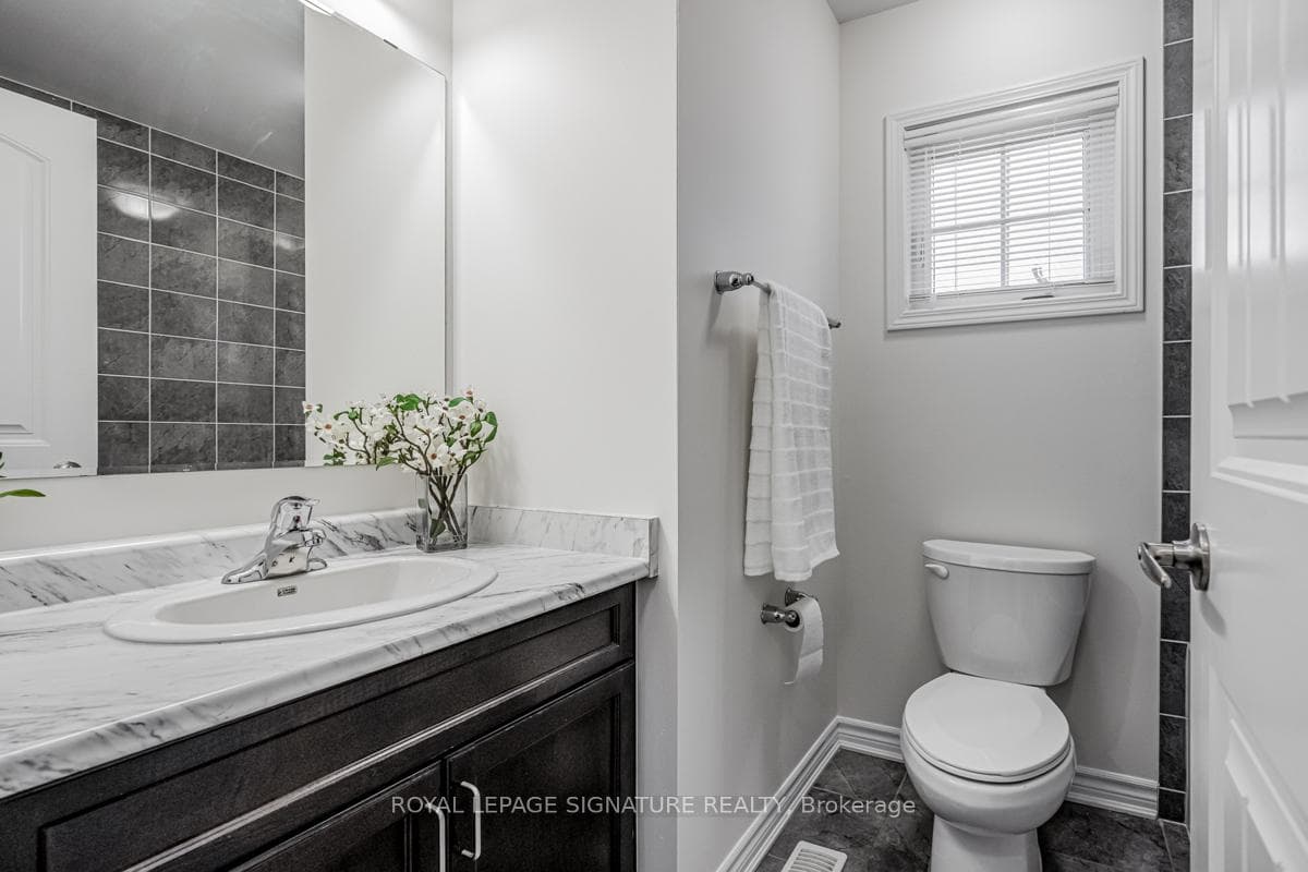 405 Clarkson Gate photo 27
