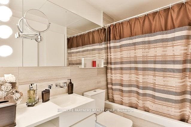 45 Charles Street Unit 4007 photo 11
