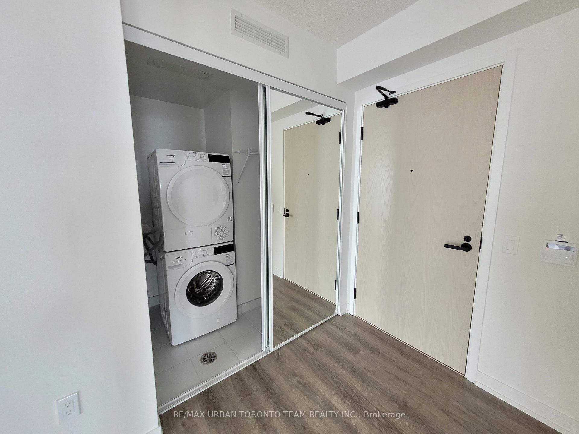 195 Commerce Street Unit 3106 photo 10