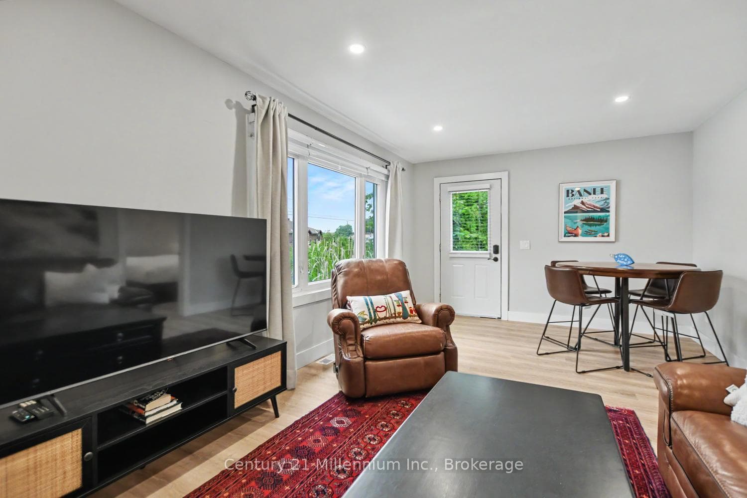 316 Hume Street photo 14