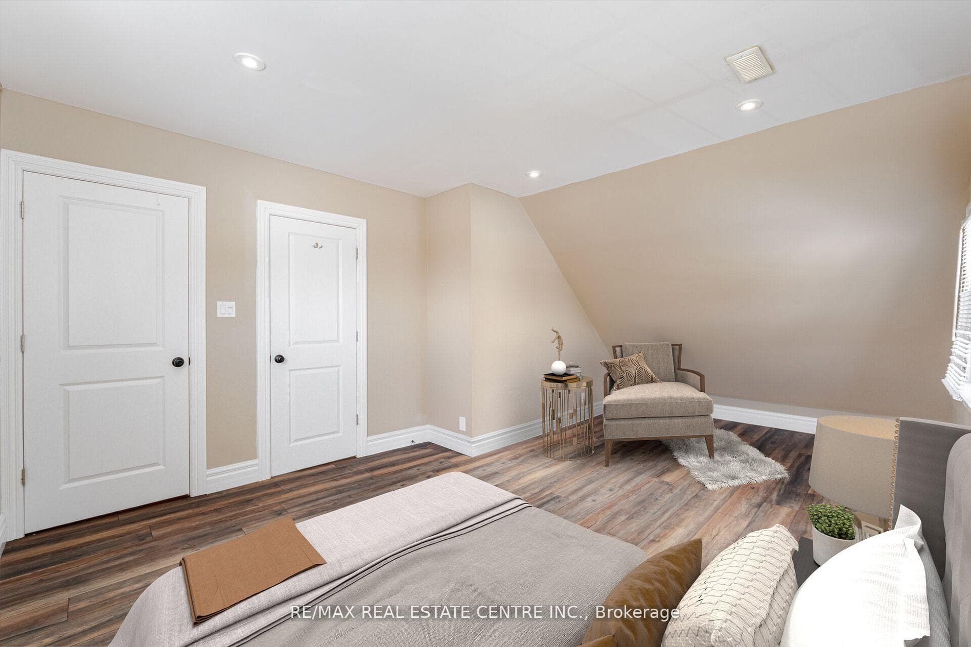 174 Victoria Street photo 22