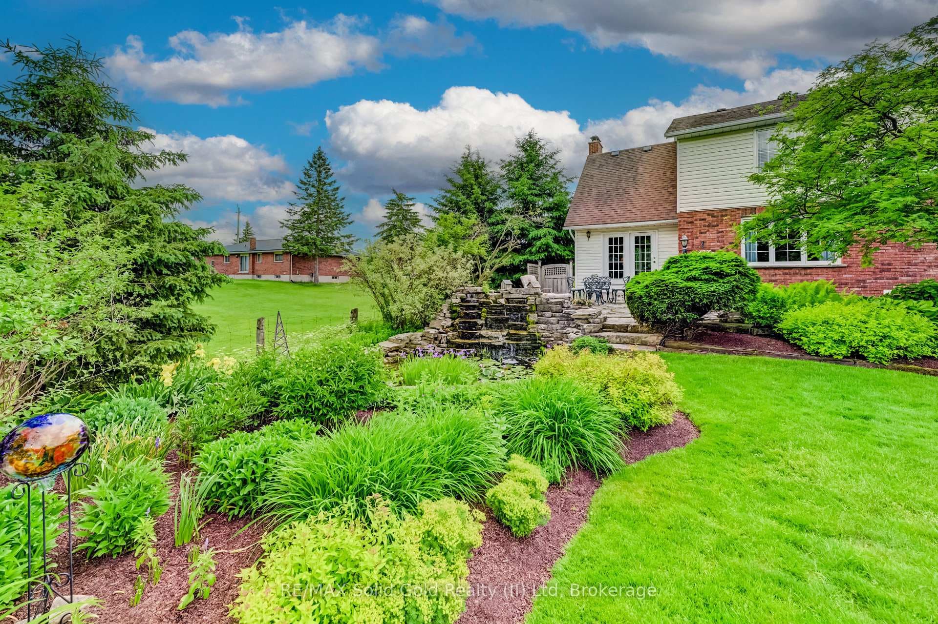 11 Lorraine Drive photo 39