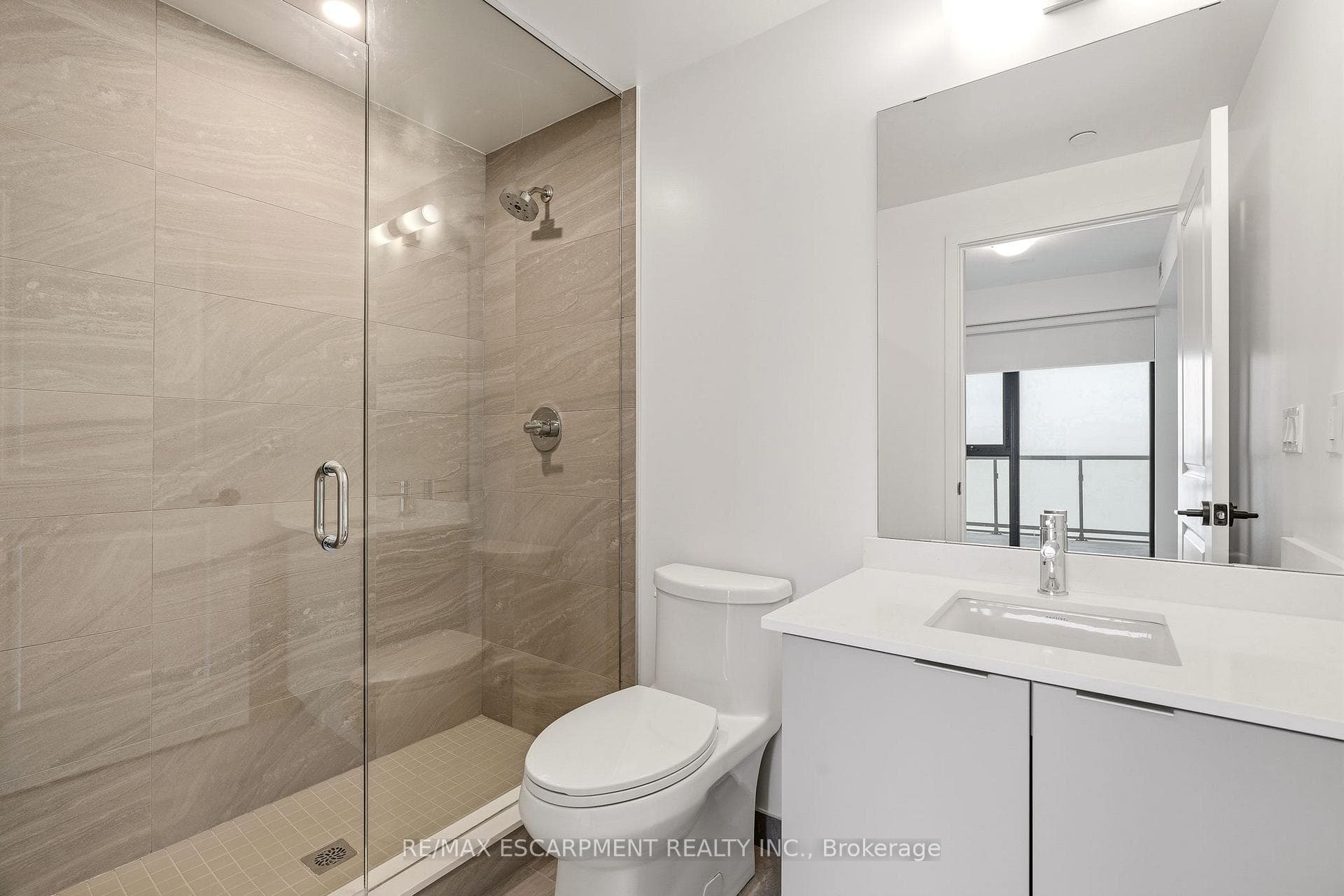 2075 Lakeshore Road Unit 1106 photo 22