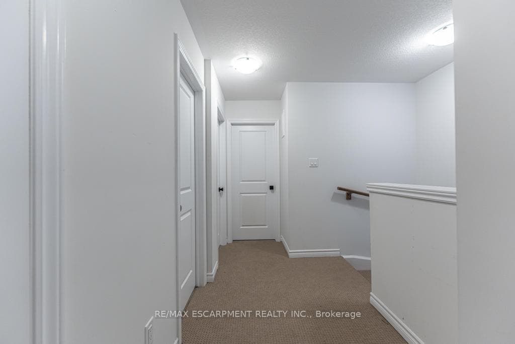 187 Wilson Street Unit 10 photo 8