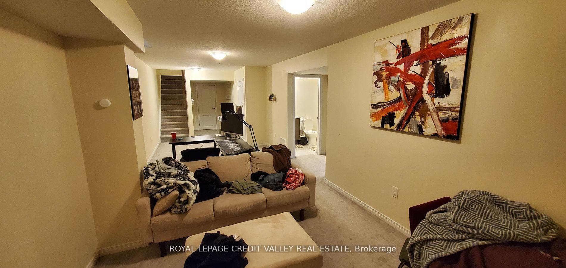 134 Baffin Crescent photo 9