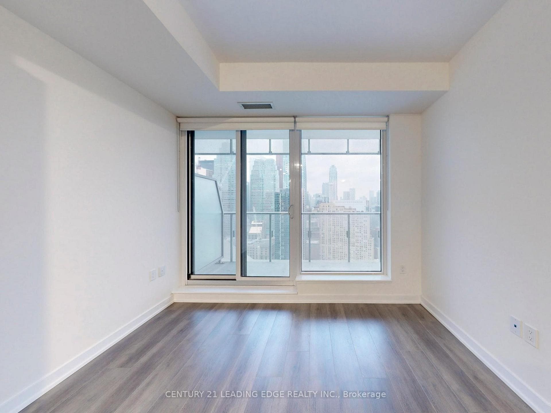 28 Freeland Street Unit 3105 photo 8