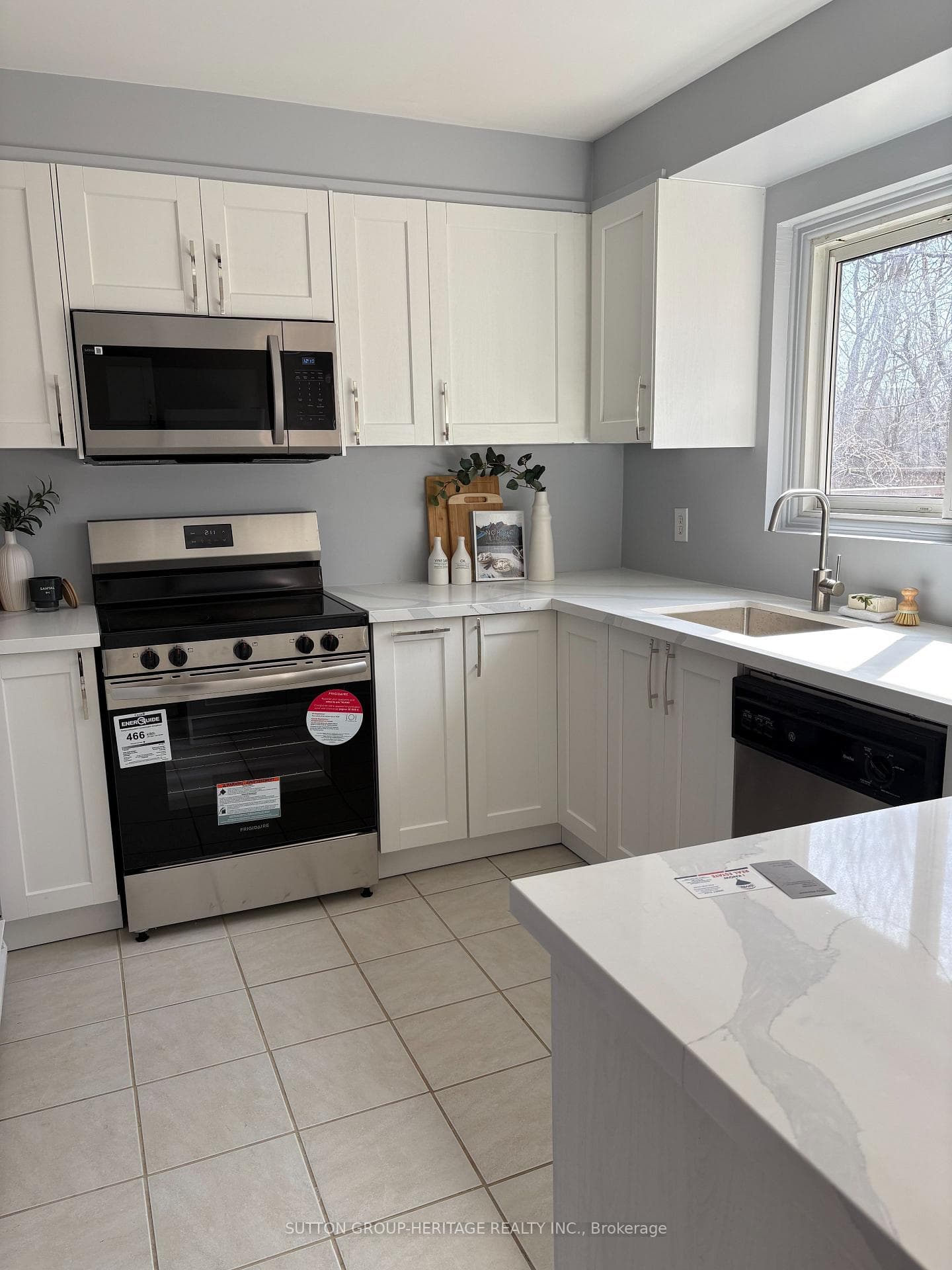 Quartz Counters