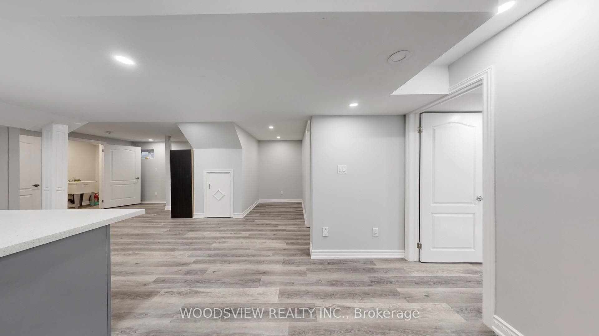 109 Placentia Boulevard Unit Basement photo 7