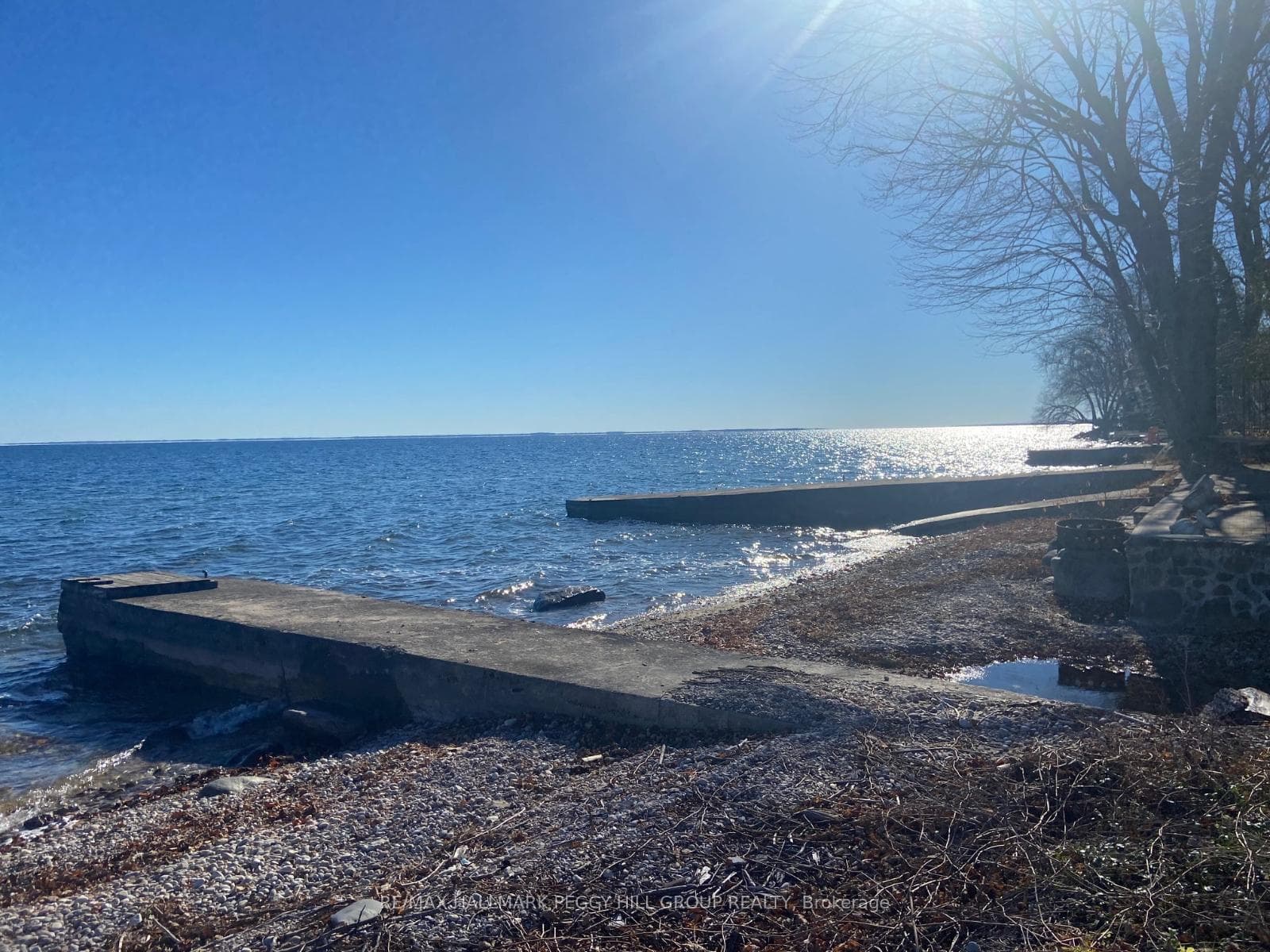 985 Lakeshore Road photo 28