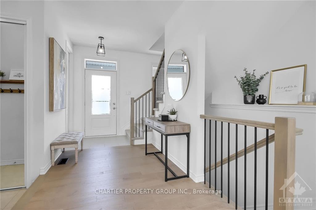 328 LAMARCHE Avenue photo 13