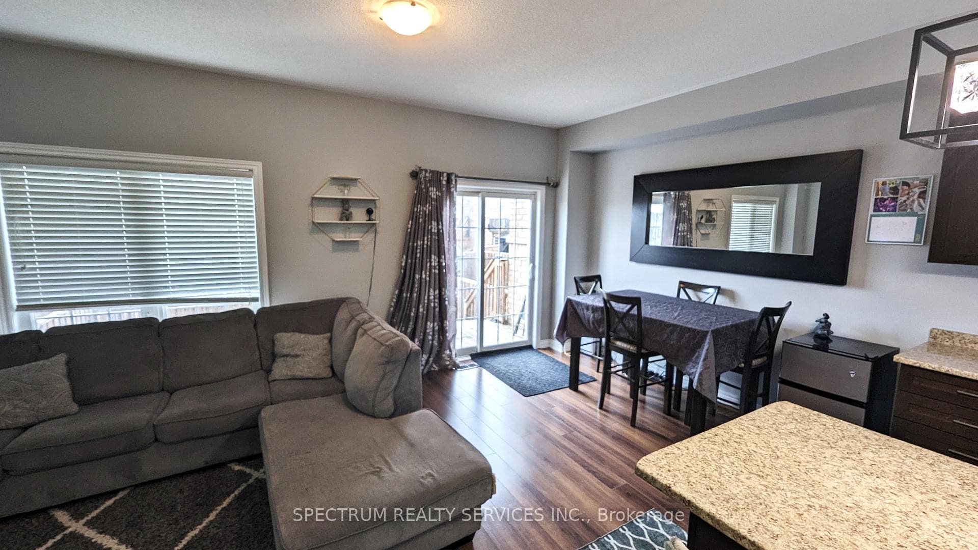 18 Matthewson Avenue photo 4