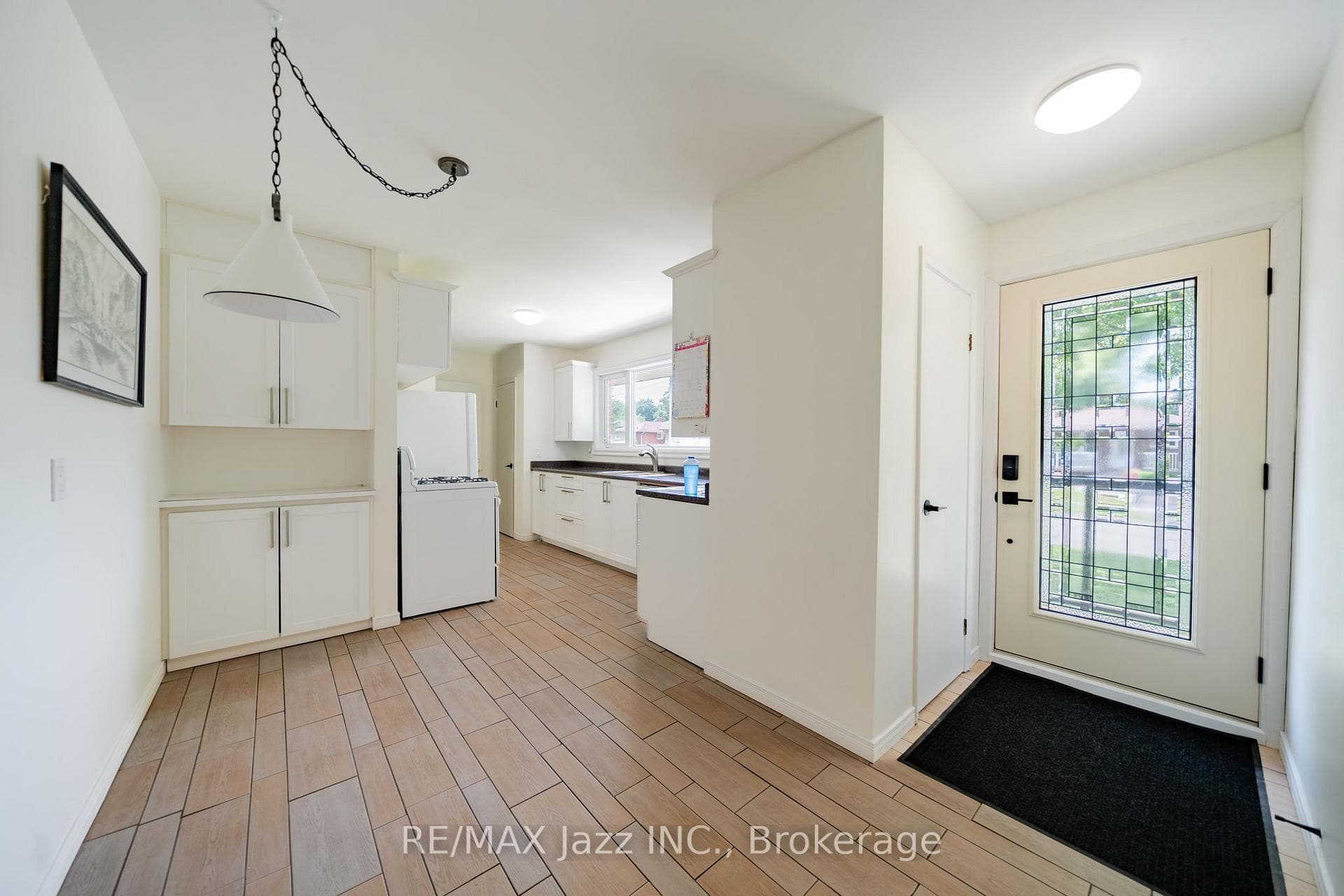 607 Gliddon Avenue photo 15