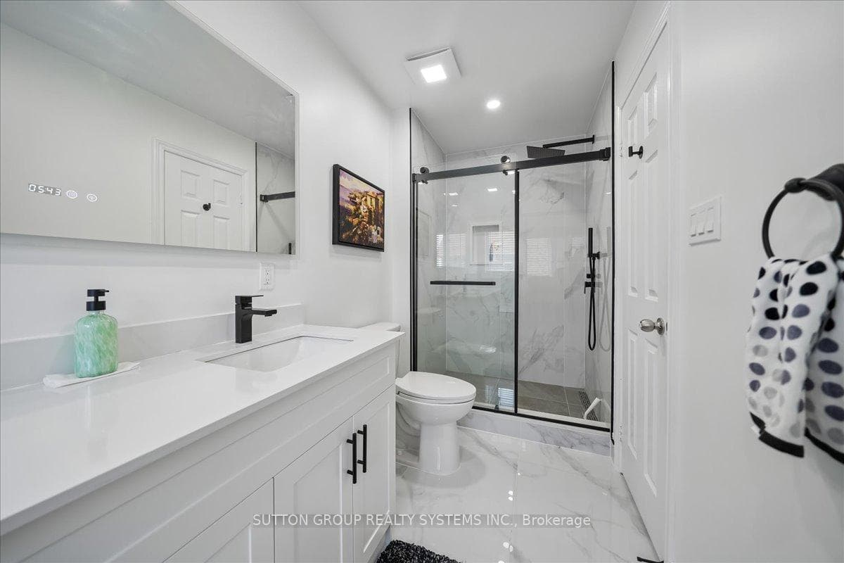 3348 Sunlight Street photo 25
