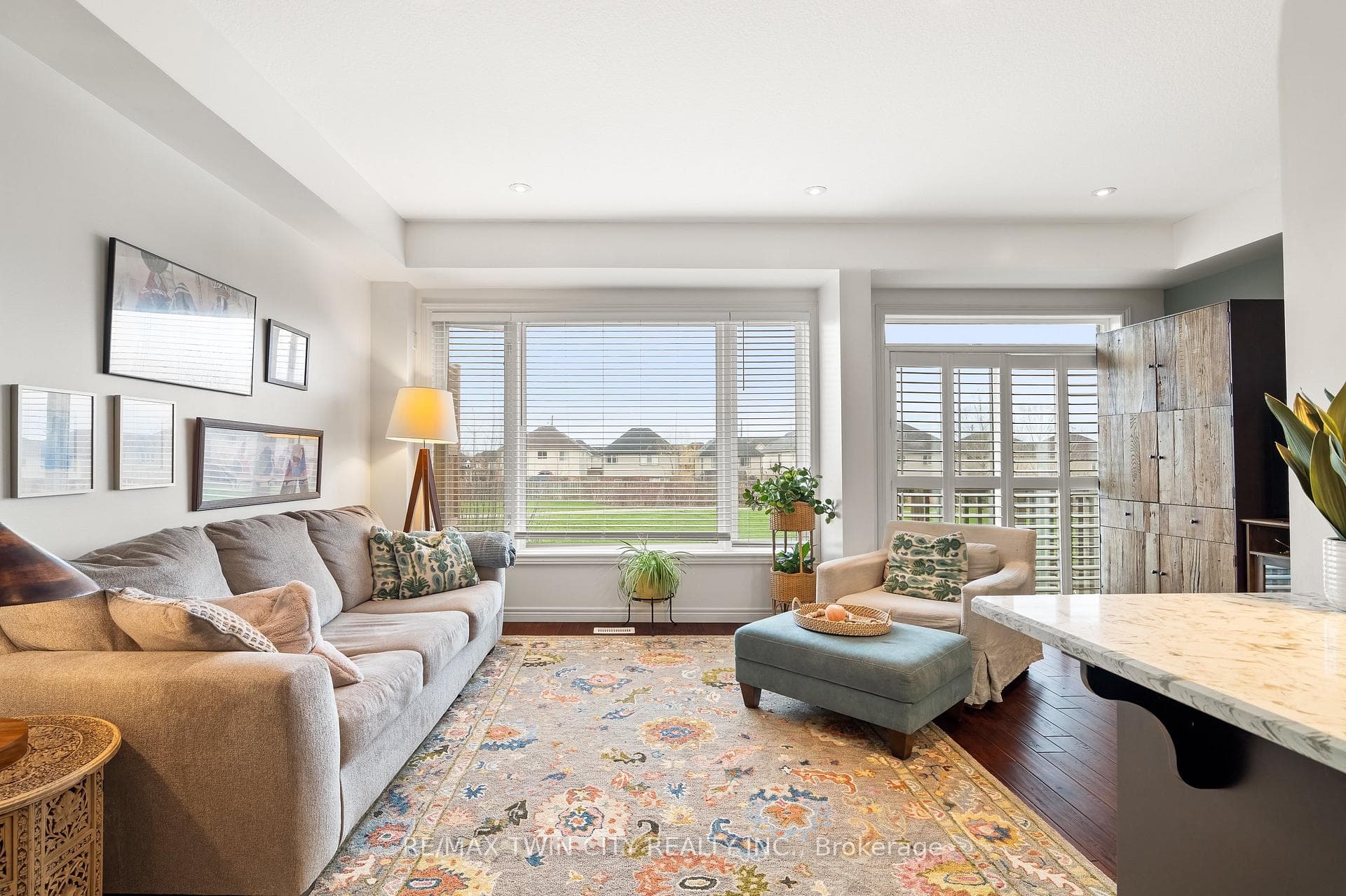 50 Greenwater Street photo 18