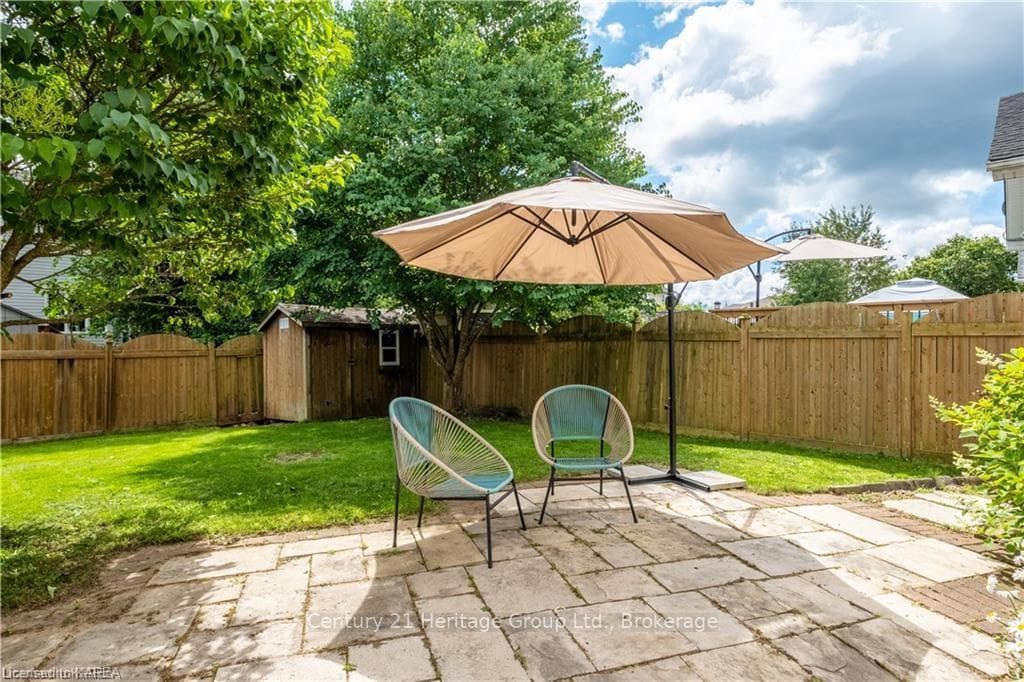 1032 RAINBOW Crescent photo 10