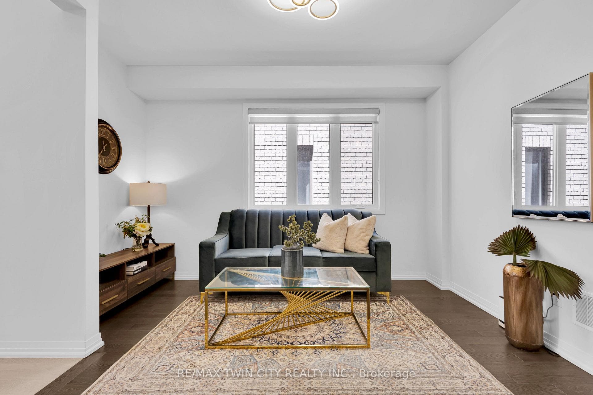32 Blacklock Street photo 11