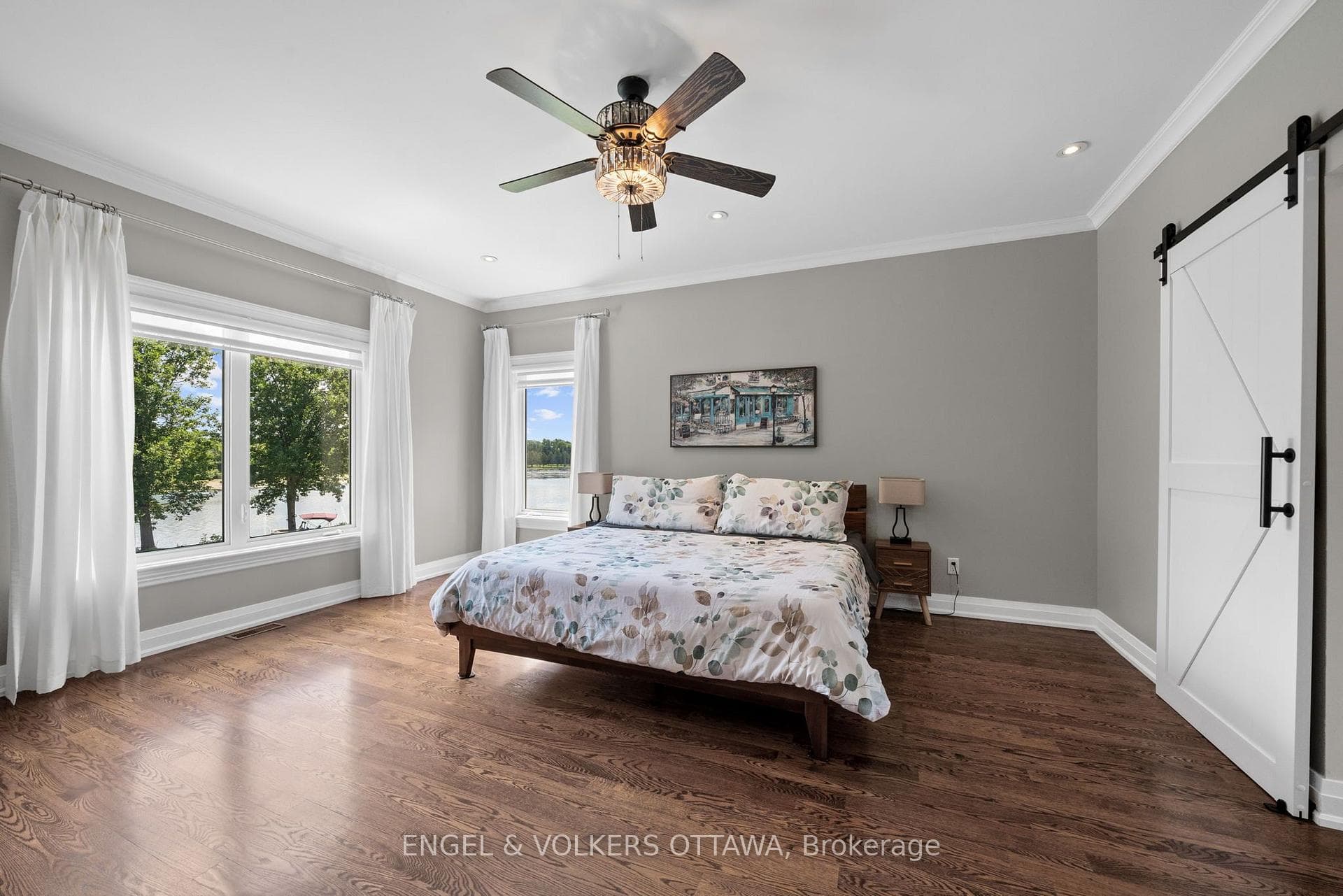 5833A Rideau Valley Drive photo 19