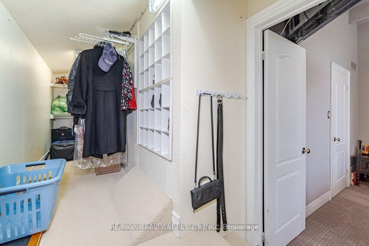 104 Kennedy Road photo 21