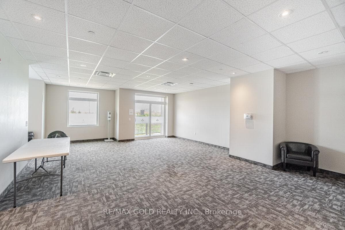 39 New Delhi Drive Unit 803 photo 45