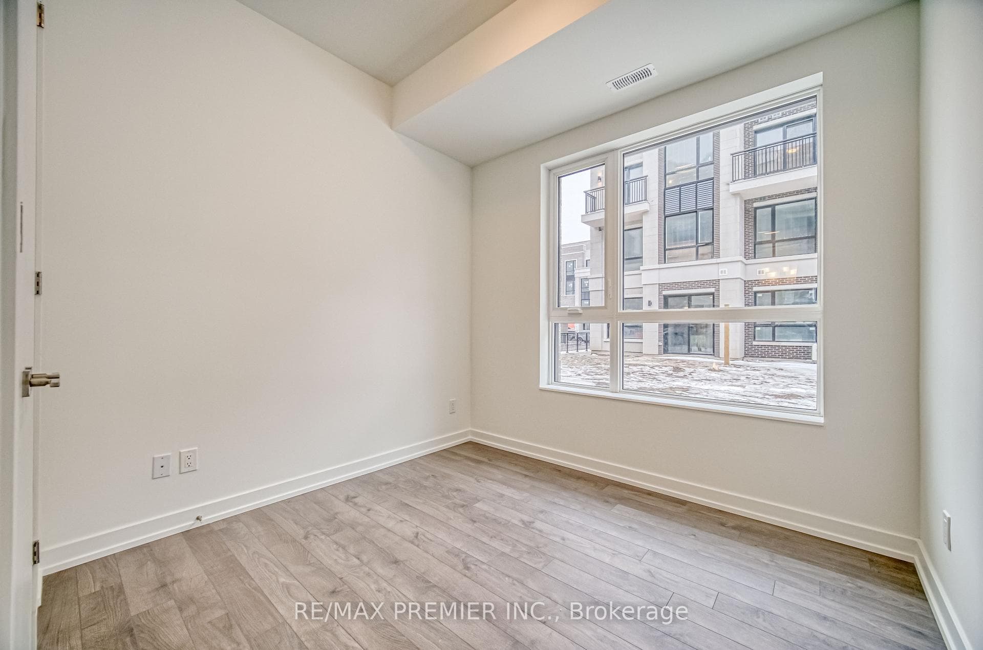 10 Walder Lane Unit G-106 photo 25