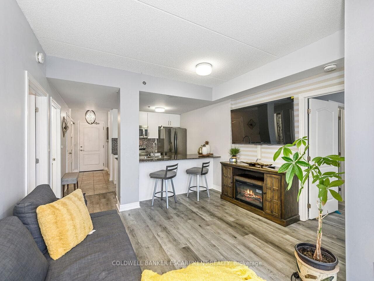 1419 Costigan Road Unit 201 photo 12