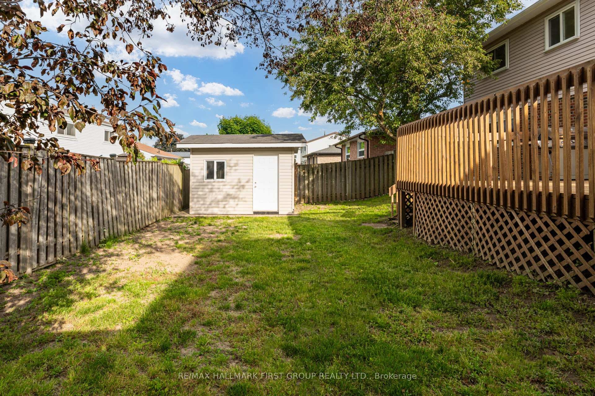 18 Pittmann Crescent photo 22