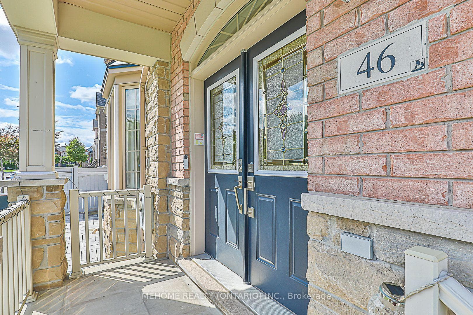 46 Mary Ellen Baker Crescent photo 3