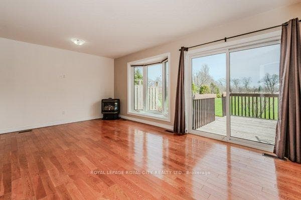 22 Bridlewood Boulevard photo 36