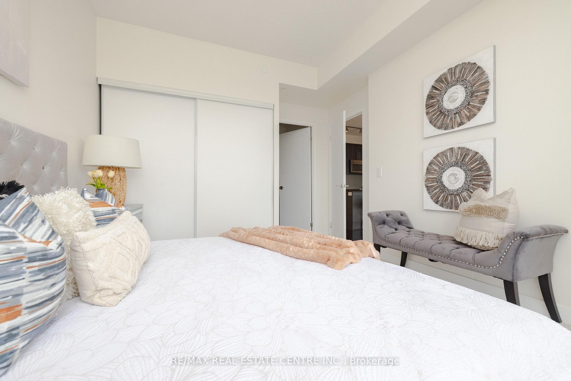 510 Curran Place Unit 2607 photo 26